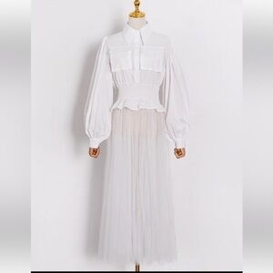 NWT Tulle Hem Smocked Waist Long Slevees White Top. Size Small